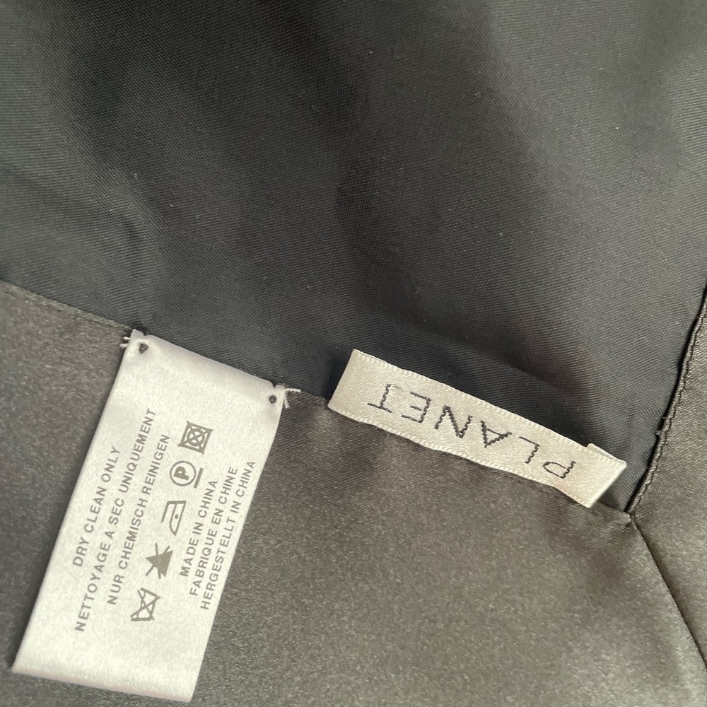 Embroidered black scarf shawl event wrap - Picture 4 of 8